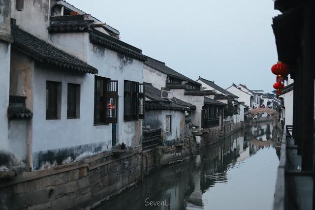 未成年少女为什么喜欢加陌生人的qq